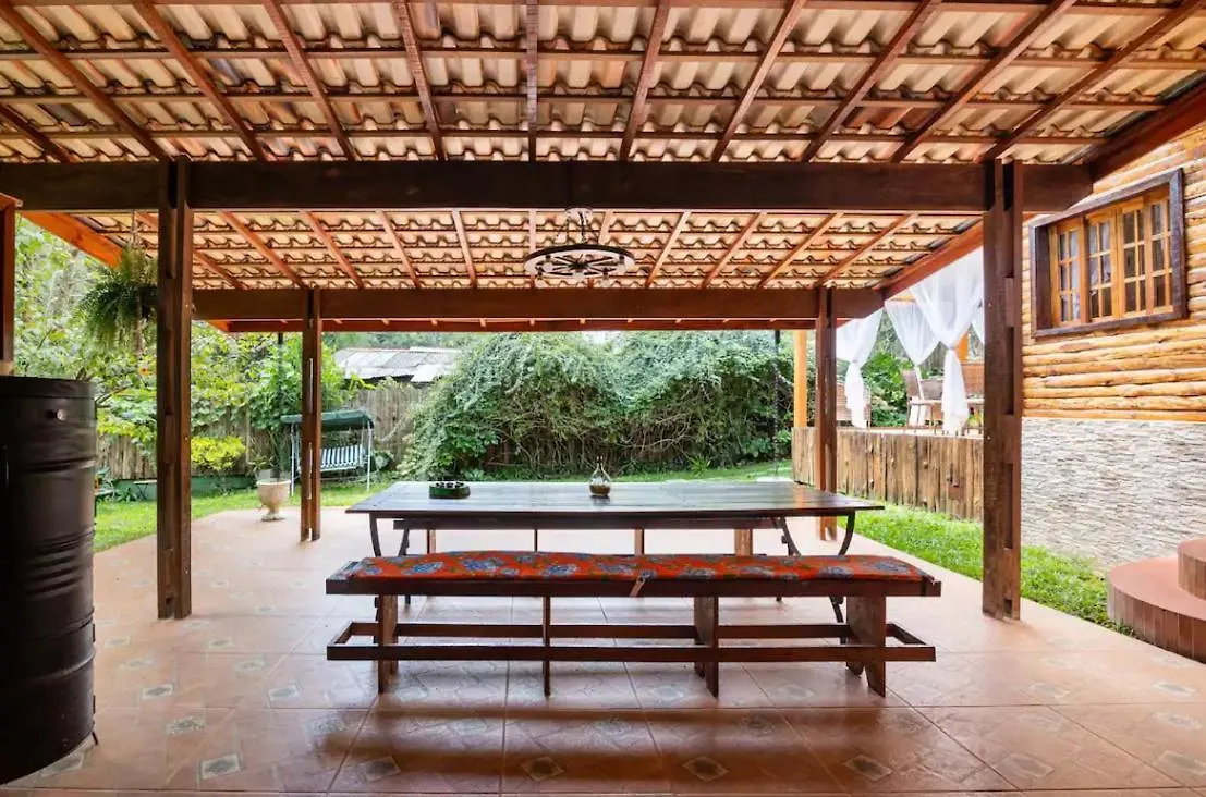 Recanto Brisa Da Serra Campos do Jordão 度假居