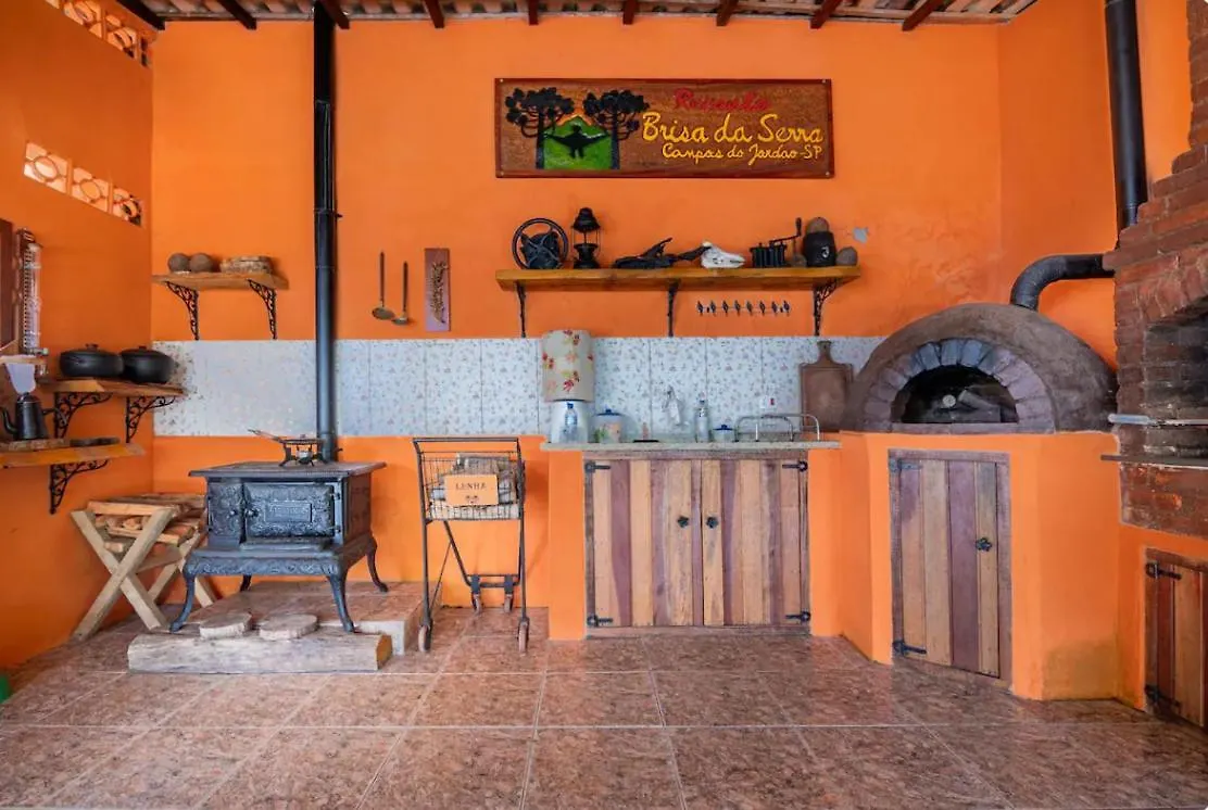 Recanto Brisa Da Serra Campos do Jordão 度假居